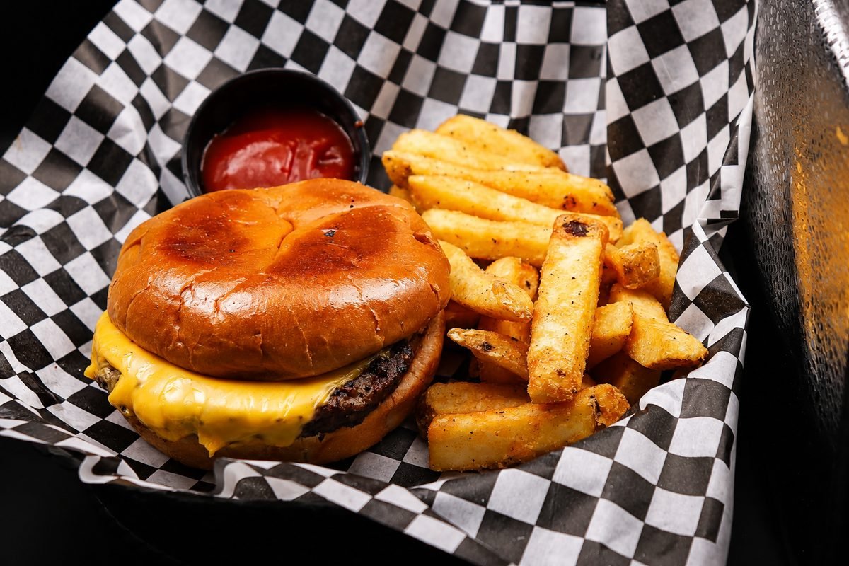 Kids Cheeseburger